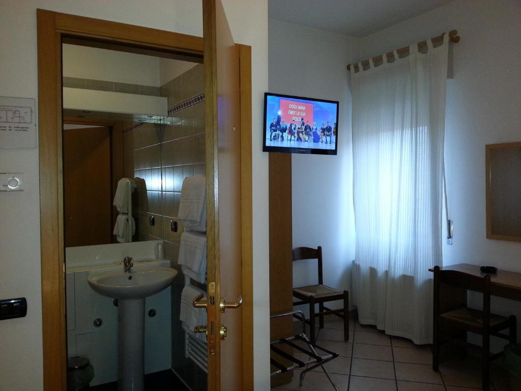 Albergo Pizzeria Sole San Giovanni Lupatoto Quarto foto